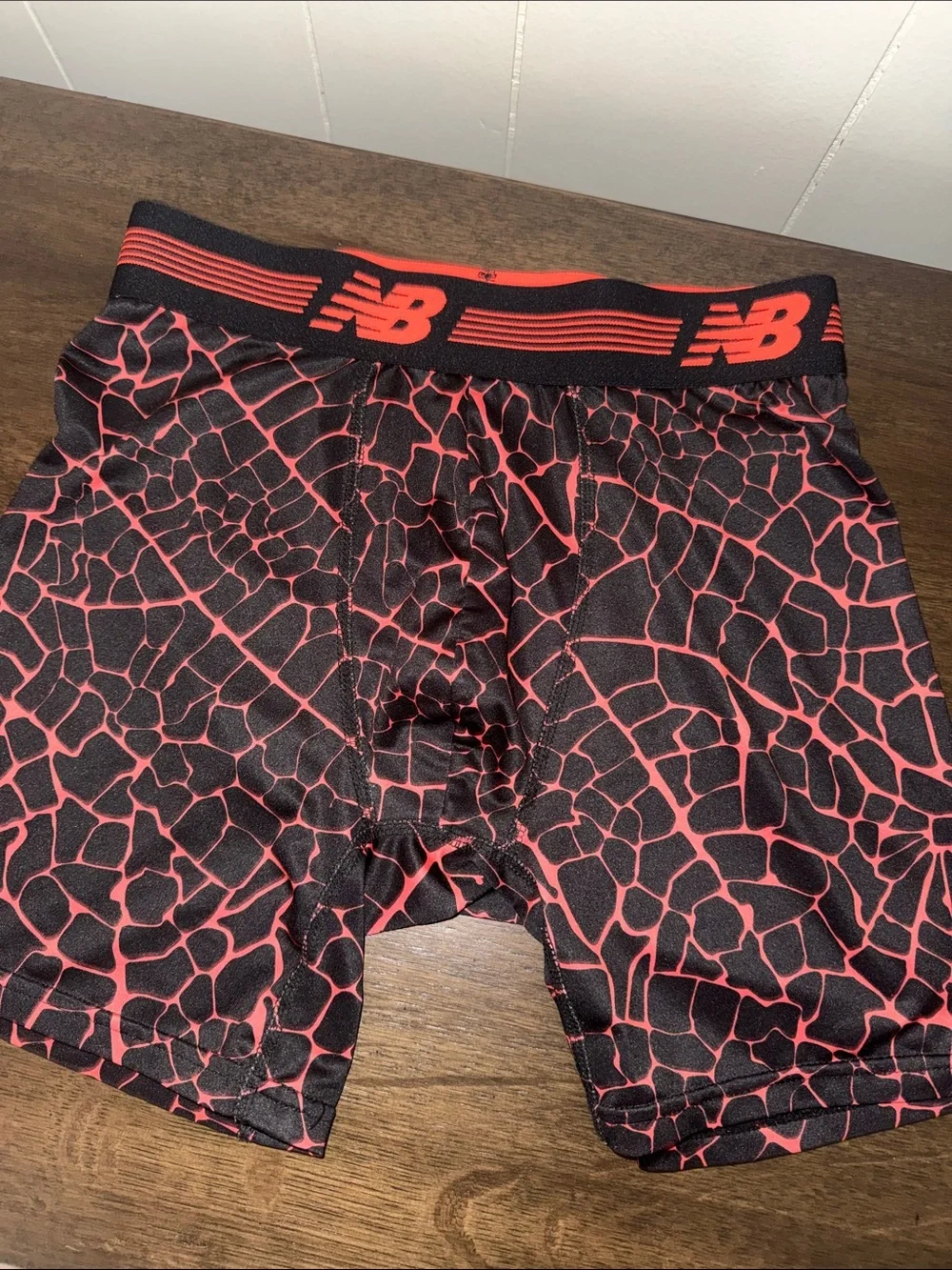 New Balance $8 no